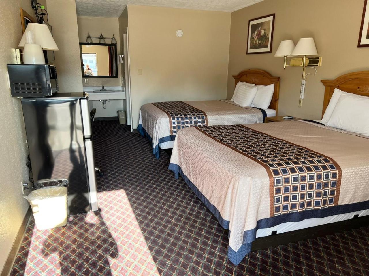 Economy Inn Mccook Eksteriør bilde