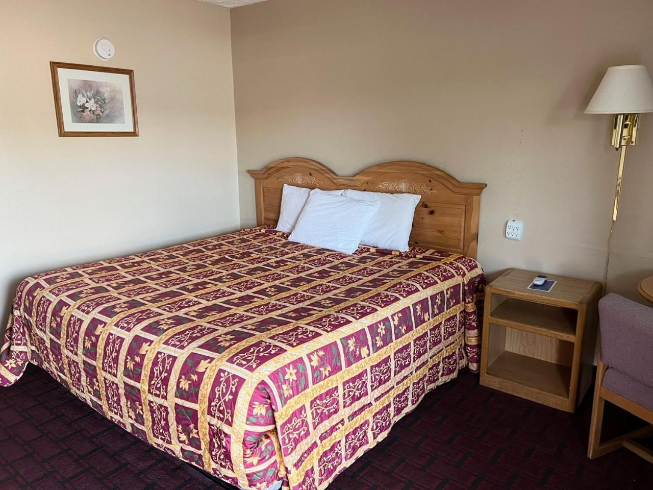 Economy Inn Mccook Eksteriør bilde