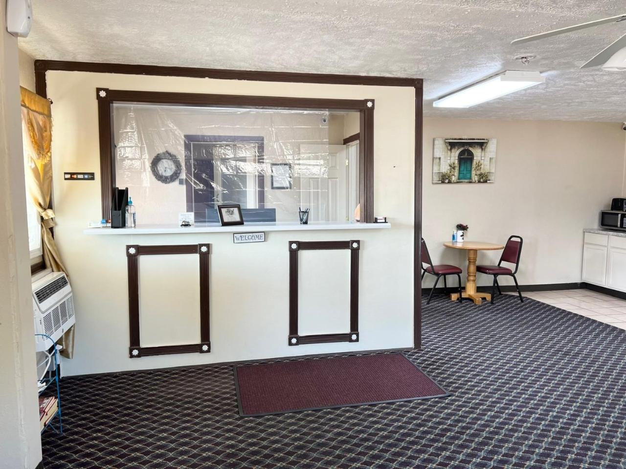 Economy Inn Mccook Eksteriør bilde