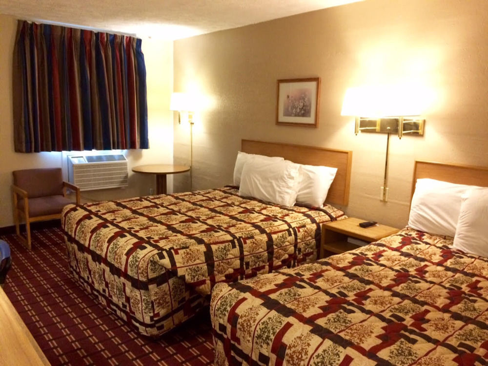 Economy Inn Mccook Eksteriør bilde