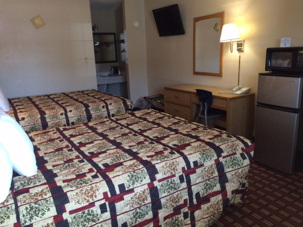 Economy Inn Mccook Eksteriør bilde